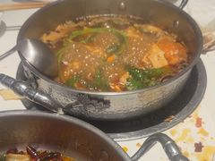 -七欣天香辣蟹火锅(闵行浦江欢乐颂店)