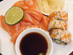 -小天鹅戴斯酒店鲸鲨百汇创作料理