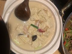 土家手掰柴火豆腐-吃饭皇帝大(解放西路店)