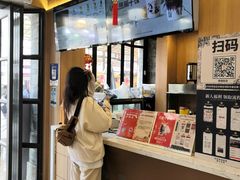 -霸王茶姬(南强街店)