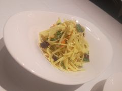 虫草花拌素鲍丝-北京厨房(西安SKP店)