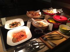 -大中华希尔顿酒店-念自助餐·嗨啤·小龙虾