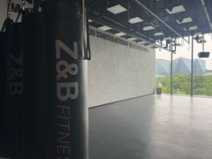 -Z&B Fitness Studio·Gym(前滩L+PLAZA店)