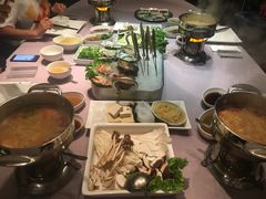 -鼎鼎香·港式火锅(北京SKP店)