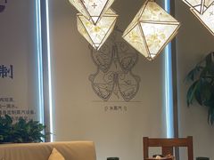 -云海肴·汽锅鸡·云南菜(天山百盛优客店)