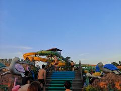 -东钱湖水上乐园(南门)