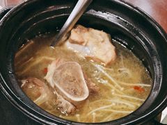 -老火大骨头汤馆
