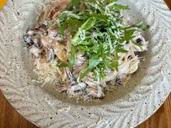 -Dragon Pizza•圆脸龙披萨·牛排餐厅