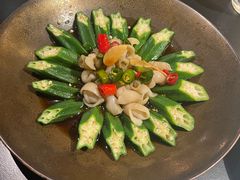 -鲜入唯煮·港式海鲜牛肉火锅(金宝街店)