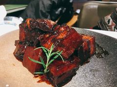 紫苏红烧肉-肆月河豚·新淮扬(金融街店)