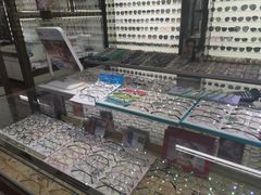 -华彬眼镜专业渐进配镜(潘家园店)