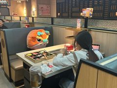 -海底捞大排档火锅(悦荟广场店)