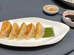 鲅鱼锅贴-鲁采LU STYLE(新天地店)
