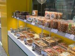 -山山家·新鲜烘焙(现代城店)