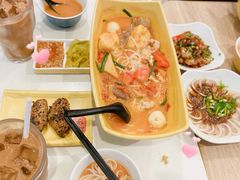 -谭仔米线(皇庭广场店)