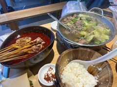 -谢老五跷脚牛肉·非遗传承店