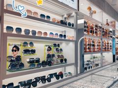 -潘多拉眼镜·蔡司依视路明月(潘家园店)