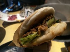 肉夹馍-手选潮汕鲜活牛肉火锅(二七广场店)