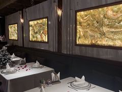 -Mogul Eatery·大亨餐酒馆
