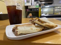 -宝光熏肉鞋底火烧(新街口店)