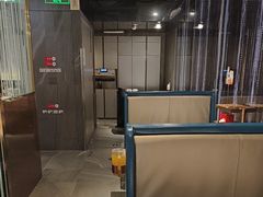 -海底捞火锅(长宁路龙之梦店)