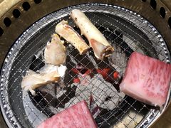 -山川小町·极番烧肉(新地假日广场店)