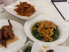 -金时代顺风大酒店(临港百联店)