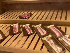-梨花甄选自助烤肉(小寨原力场店)
