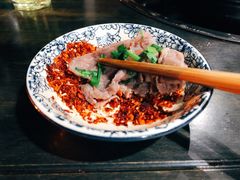 -乐山食古香跷脚牛肉