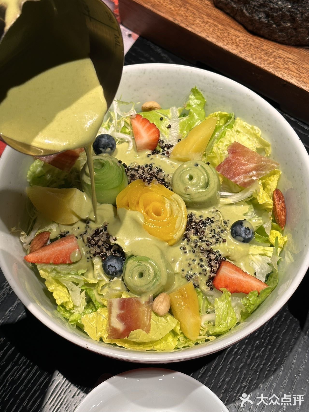 杭州首店❗️❗️来锦楼品新式杭帮菜🥰