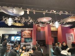 -老街烧烤大排档·地道湖北菜·龙虾馆(汉口火车站店)
