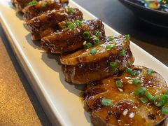 香煎鹅肝藕饼-三利音·东方司宴(外滩店)