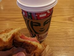 -星巴克(成都东站店)