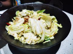 干锅手撕包菜-阿莉餐厅(枣阳路店)