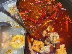 -乐闹闹重庆火鍋(民治店)