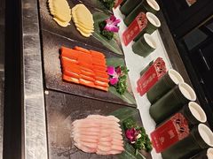 -芝小官毛肚火锅海鲜自助(苏州吴江区万宝店)