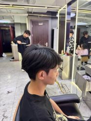 -藤野造型烫发染发