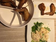 -必胜客(武汉欢乐谷店)