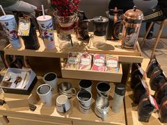零售区-星巴克臻选(济南恒隆店)