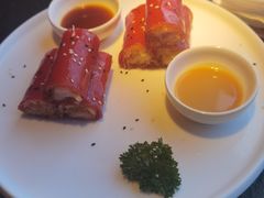 -蝴蝶里·粤菜·点心(滨江龙湖店)