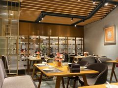 大堂-一澜江宴·江景地标楚菜(江滩公园店)