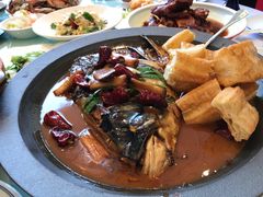 -锦色烤鸭·本地菜(学院路店)