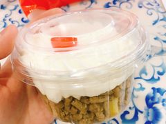 -红宝石·鲜奶小方·海派西点房(南丹店)