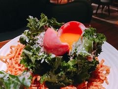 羽衣甘蓝沙拉-The ROOF (通盈中心店)