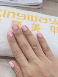 -进巍美甲美睫店