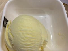 -满记甜品(巴黎春天宝山店)