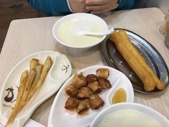-兄弟深夜豆浆