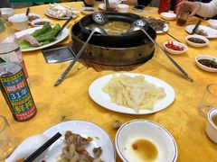 -濠轩阁特色生蚝火锅(水湾路店)