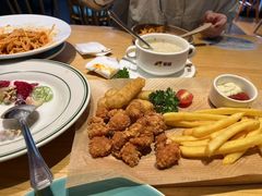 -菲滋意式餐厅(金华银泰城店)