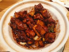 -山楂树融合菜餐厅